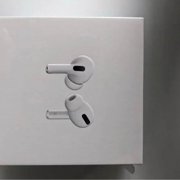 Apple AirPods Pro - White